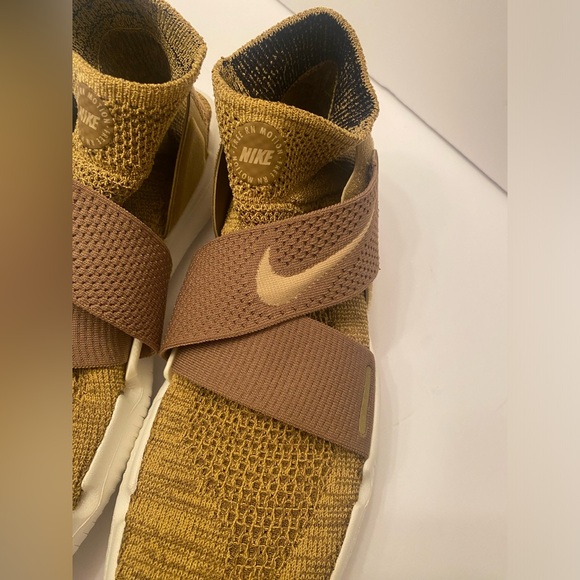 Nike Free RN Motion Flynit 2018 Golden Beige Women’s 10.5 Men’s 9 Athletic Shoe - Picture 7 of 14